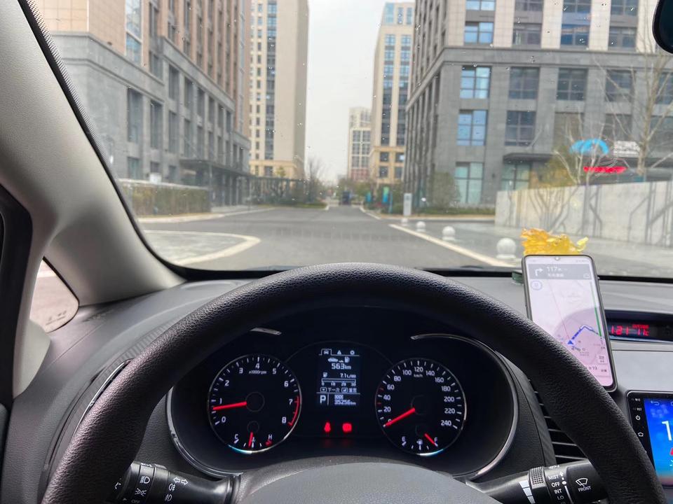 起亚k3-这是什么车的内饰？