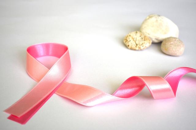 爱她，就从关爱乳腺开始吧，要知道预防乳腺疾病必不可少