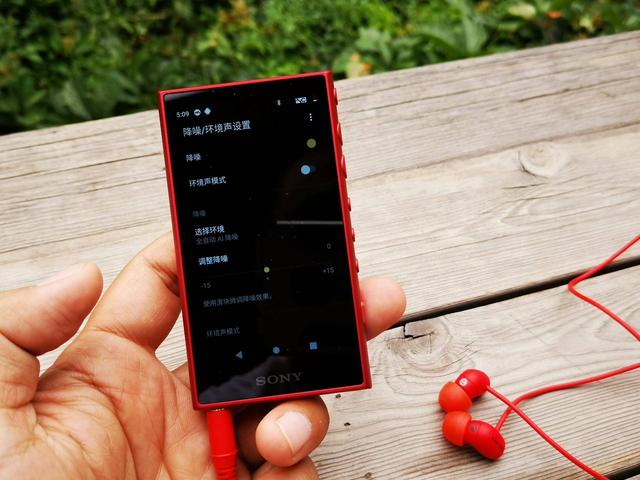 索尼NW-A105 Walkman新演绎——更智能、更便携、音质更好