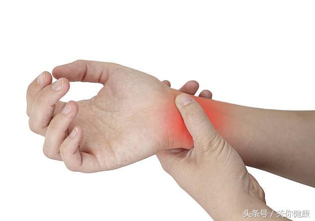 健康细节手指麻木刺痛可能是糖尿病在捣乱