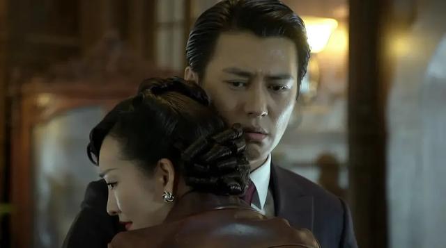 在“假靳东”背后，藏着多少被嫌弃的女