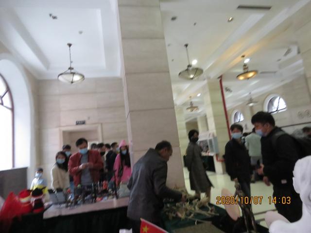 江汉路 双节中的江汉路非遗集市