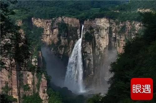 中华圣山：卢崖风光甲太室