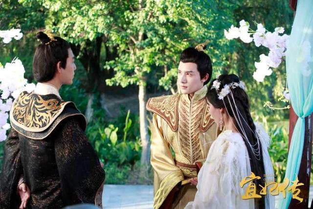 12|网剧《宜妃传》热火开机   倾世宠妃撒糖来袭