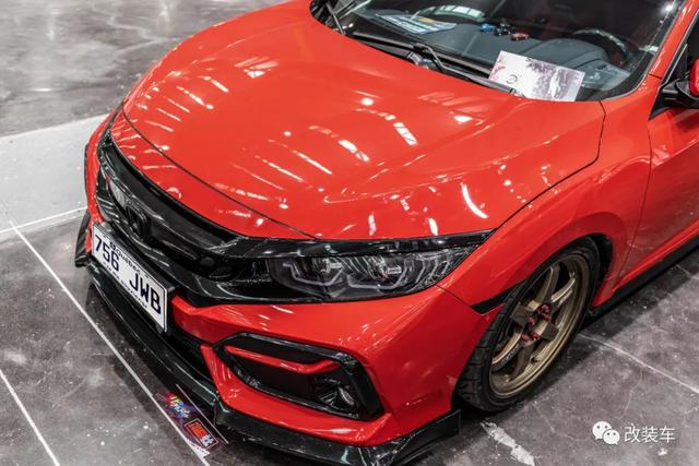 R的两厢思域，连小姐姐都抵挡不住它的魅力（最新发布）