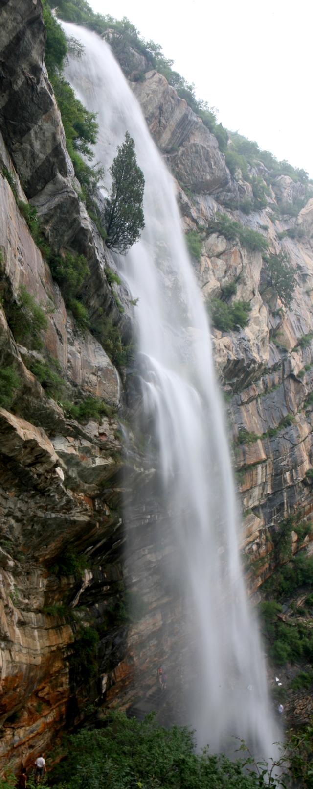 中华圣山：卢崖风光甲太室