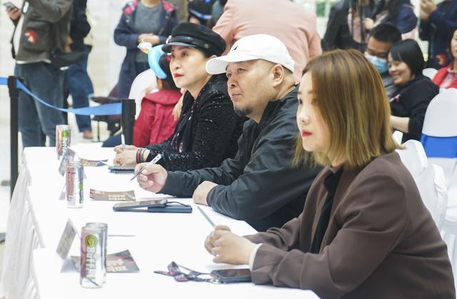 《声音的抉择》全国海选 河南赛区“随简男装”专场燃爆中原(图2)