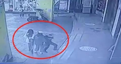 见义勇为|踹伤猥亵男的男生被解除刑拘，提级重新调查！