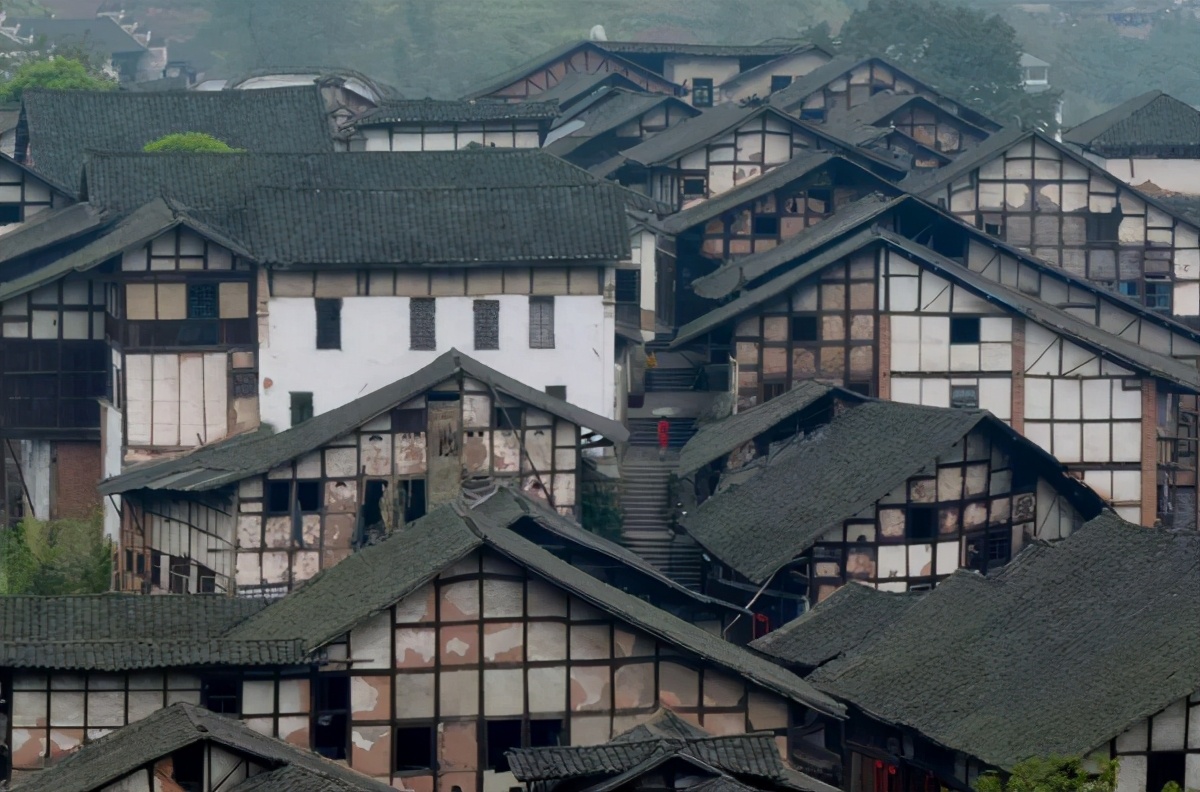 转载四川传统民居古建筑的特点