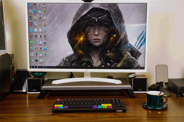 价格便宜，出门级首选。黑爵K870T蓝牙双模红轴机械键盘