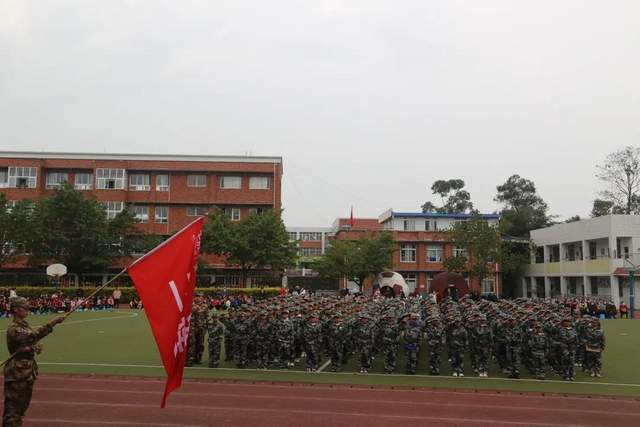 成都天府新区合江小学开展天府乐学国防教育展演活动