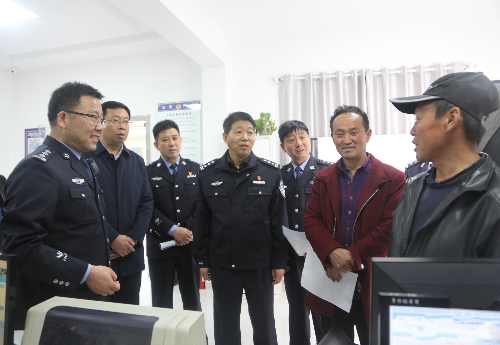 少跑路一个窗口办多件事铜川宜君公安推出十项业务