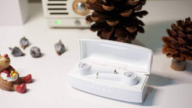 还在为圣诞礼物发愁？这款中道UNO真无线蓝牙耳机，可以了解下