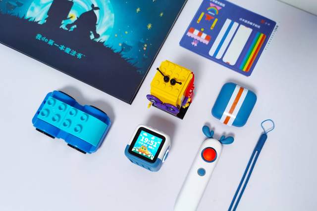 快乐学习的最优选，小木百变悟空点读机器人