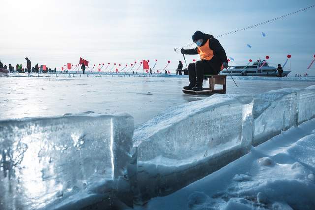 冬游杜尔伯特，一场冰火两重天的狂欢