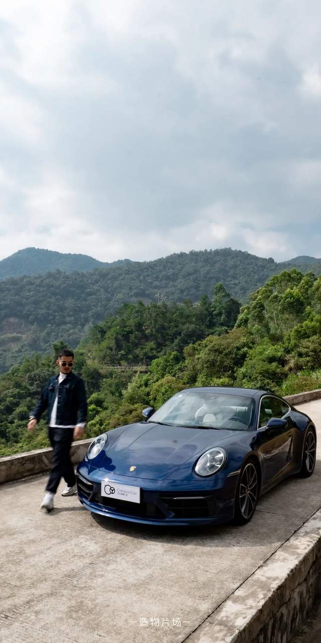 零百加速3.6s，近200万元的911才是属于保时捷的浪漫？