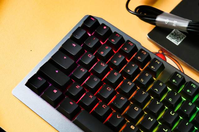 VIOLA轴用来执行家法？CHERRY MV 3.0首次试用