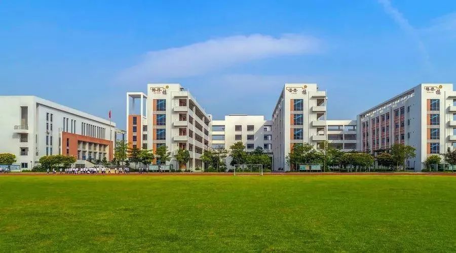 4号线地铁零距离,70年准现房,即买即办证-资讯-广西安置房网
