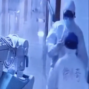 这20个防疫故事里，藏着14亿人的爱与泪-锋巢网