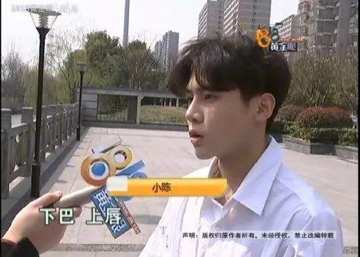 昨天，我的小姐妹们都想泡一个叫小张的帅哥… ​