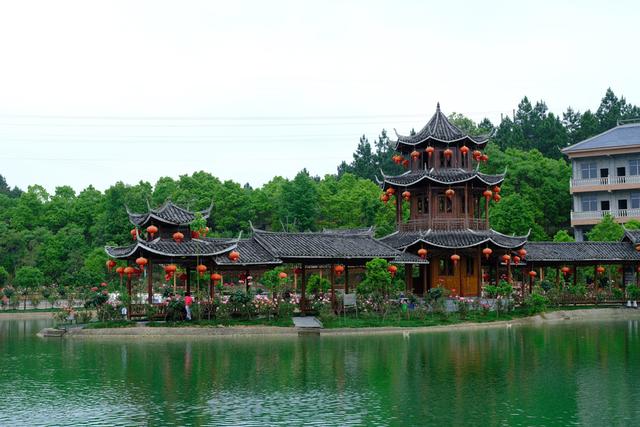 佳麓山庄倾力打造怀化山水公园