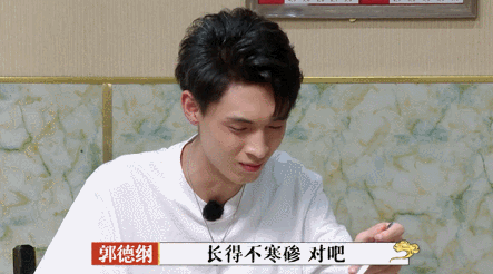 专门给秦霄贤开小灶相声是大众艺术,有了大众支持,才有相声百余年来