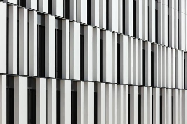 条形码立面特色立方体状办公建筑