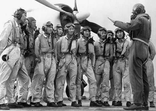 国民党撤离大陆的老照片（组图）