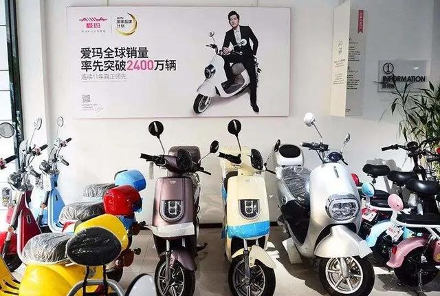 周杰伦代言海澜之家上热搜，老年潮人又要重出江湖…