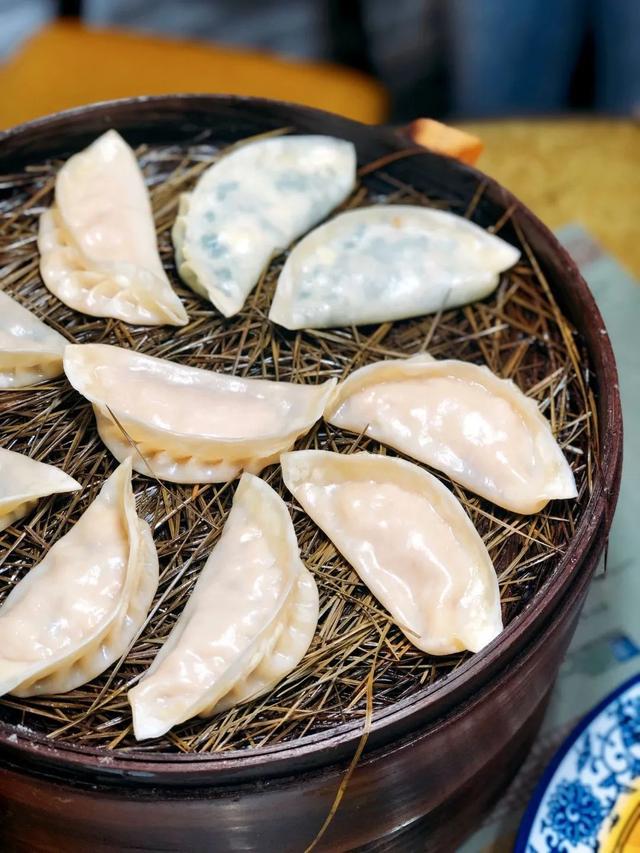 魅力881推荐美食松针蔡记蒸饺