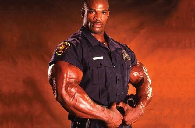 谁是手臂之王施瓦辛格55厘米有人达到78厘米