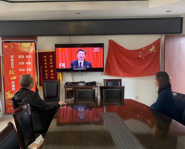 《越界》以构建亲清新型政商关系为主题,用陈吉明,王卫南,牟文勇,青理