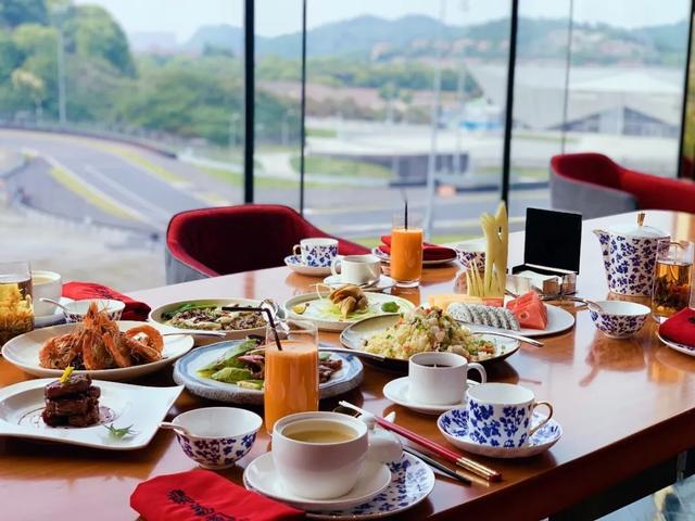 暑假出游解锁城市新玩法