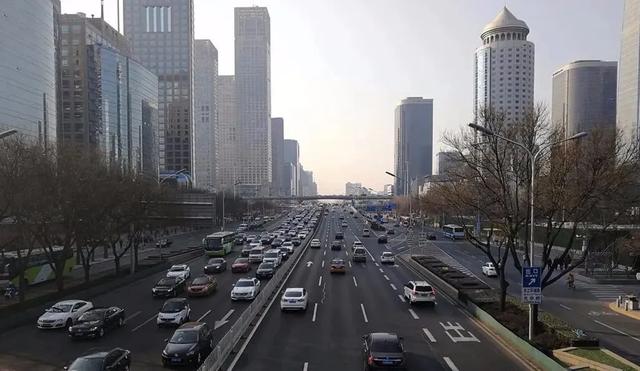 「武汉生活」放松限购、买车补贴……促进汽车消费政策“红包”来了！