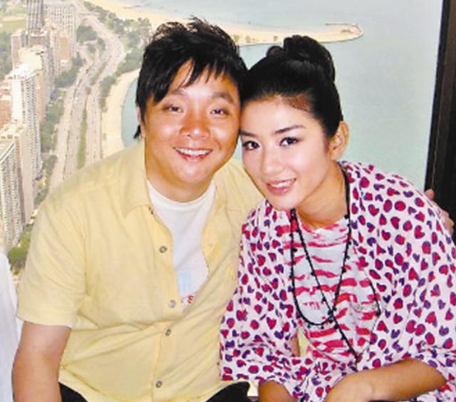 黄奕被疑有新恋情晒男友视角新视频一脸甜蜜与前夫离婚已6年