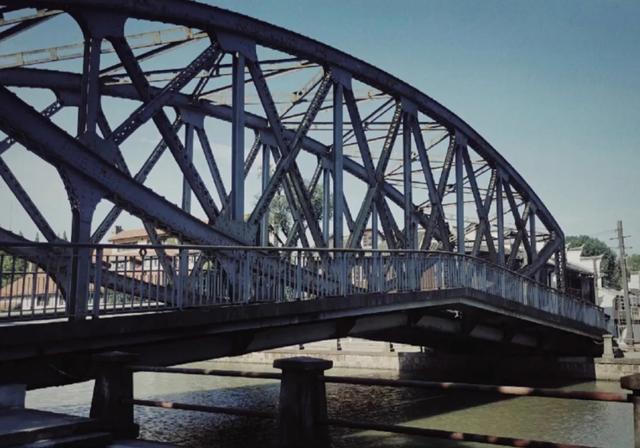 走一遍八佰取景地来一次穿越之旅