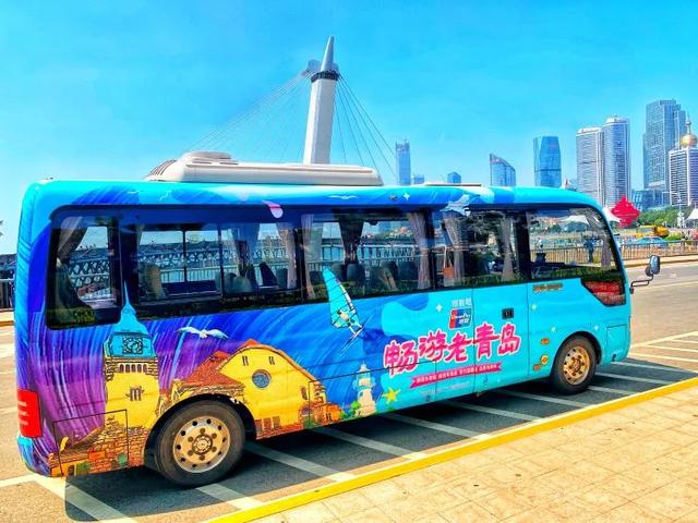 青岛这些人乘双层观光巴士半价老青岛游线免费还有