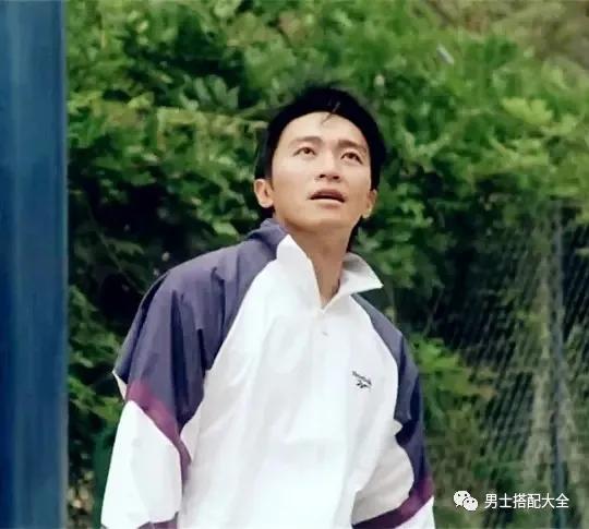 「港风穿搭」究竟有什么特点