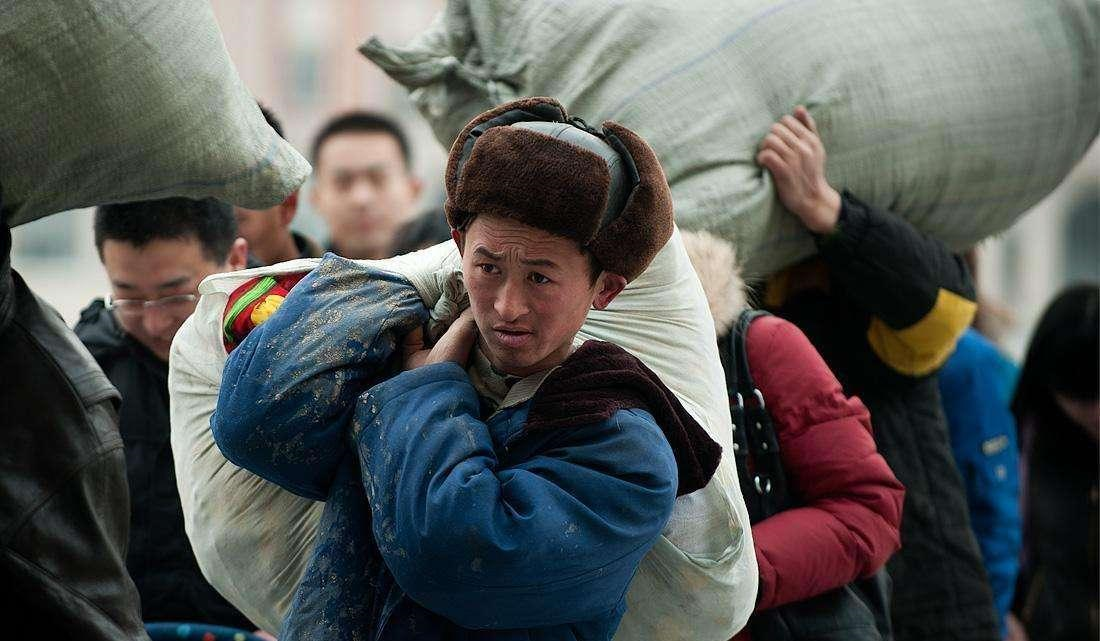 "打工人"火爆的背后,藏着他们对于美好生活的向往