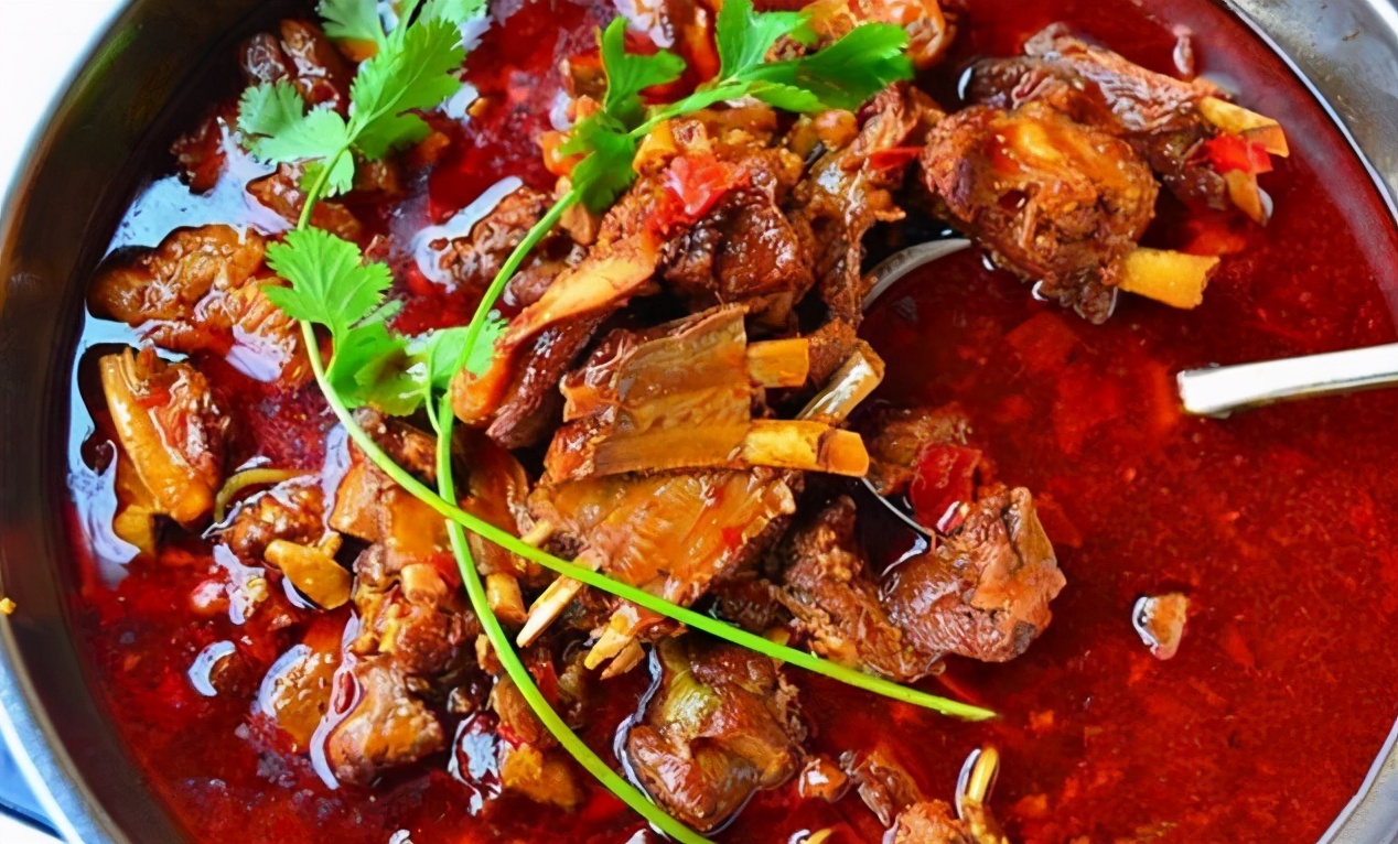 百城百味新乡美食盘点出炉红焖羊肉苏记奶酪各小吃也不赖