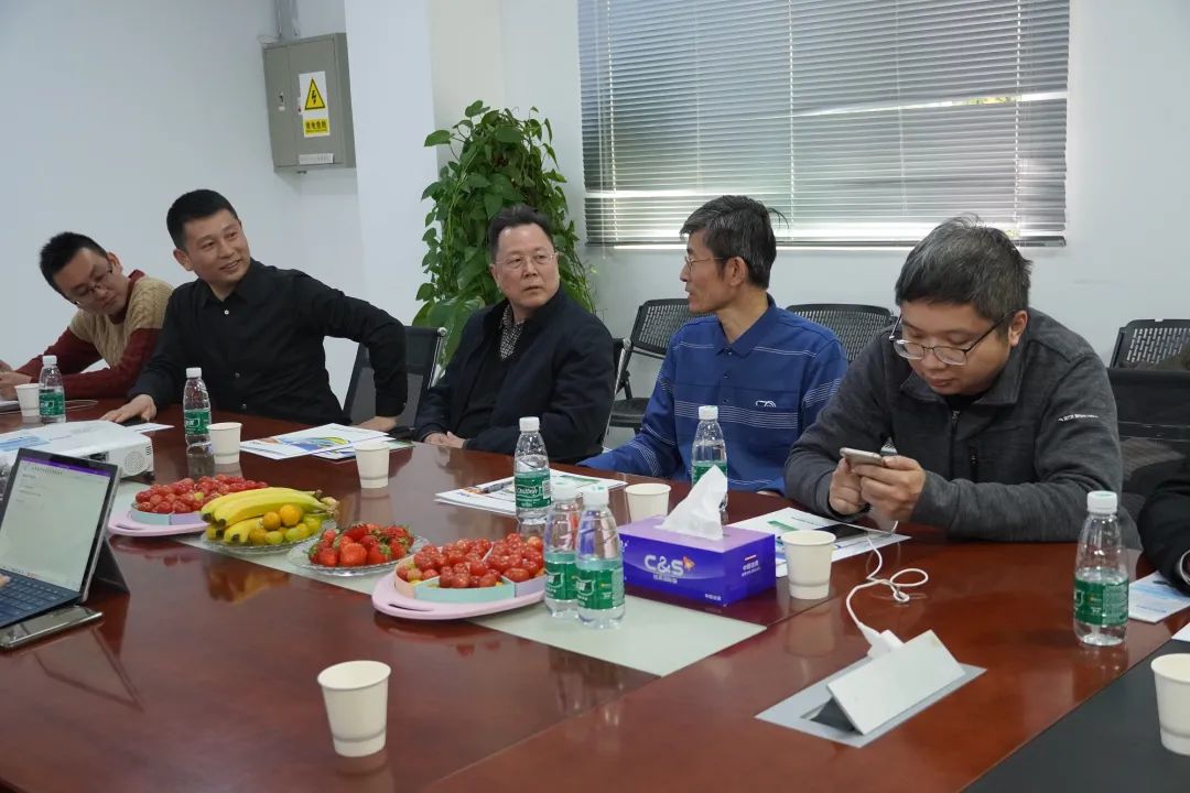 珠海市斗门区海关、商务局、粤港澳大湾区研究会领导莅临我司考察！(图4)