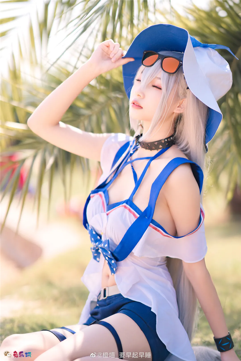 橙喵_要早起早睡丨《明日方舟》斯卡蒂