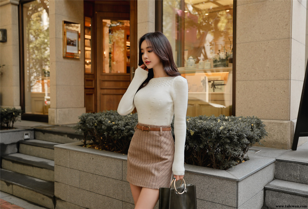 孙允珠丨乖甜娇媛细雪轻柔麦浪针织裙