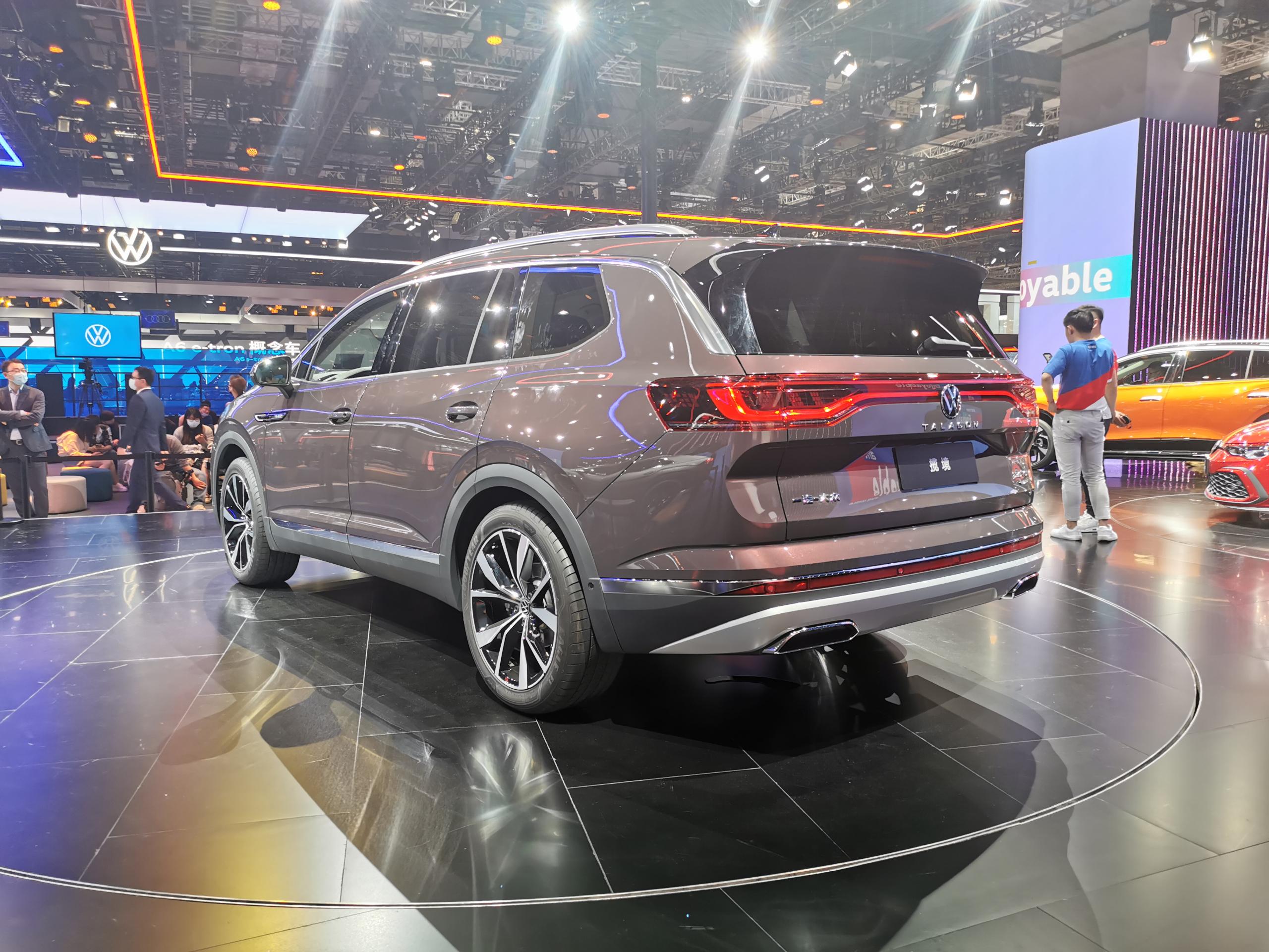 2021上海车展实拍:一汽-大众揽境,霸气十足的旗舰级suv_太平洋号