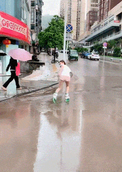 看到美女妹子最后我就邪恶的满意了…_搞笑gif