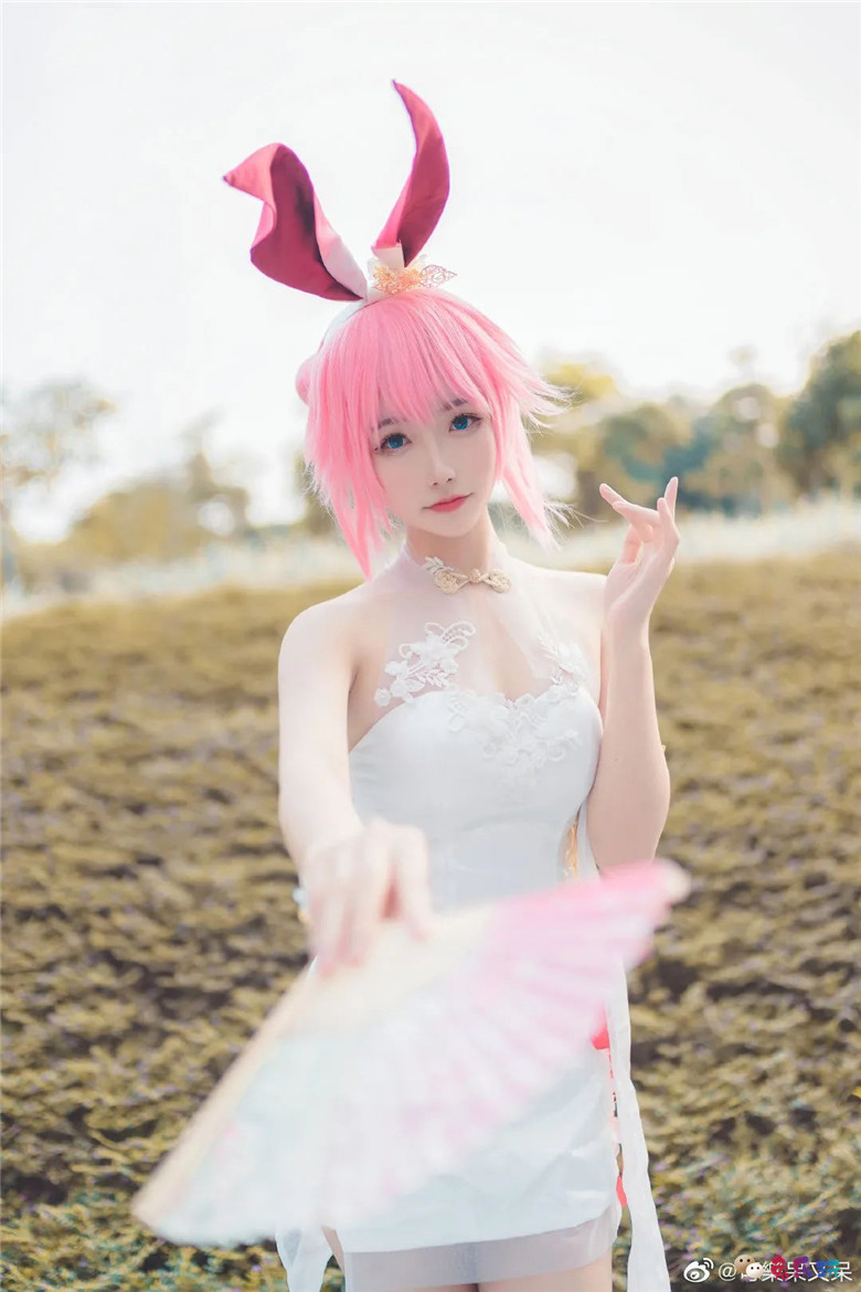 Momoko葵葵丨《崩坏3》八重樱