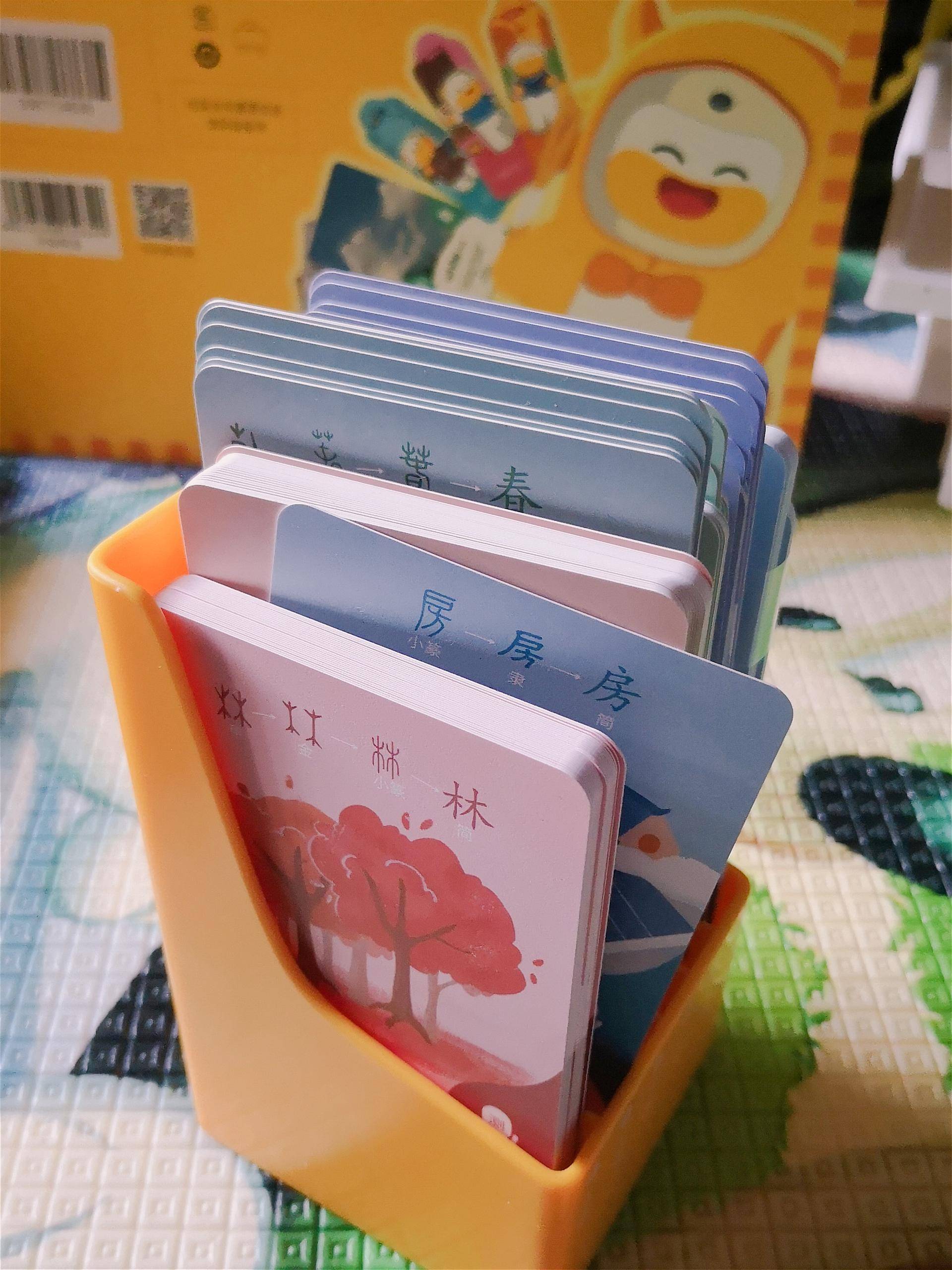 从绘本阅读到语数英辅学好帮手，某网红牛牛如何让宝爸宝妈安心解放