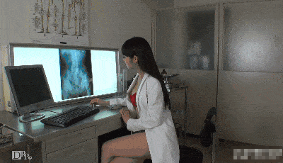 看得很爽的美女gif：摩擦摩擦，气死我等单身狗也！