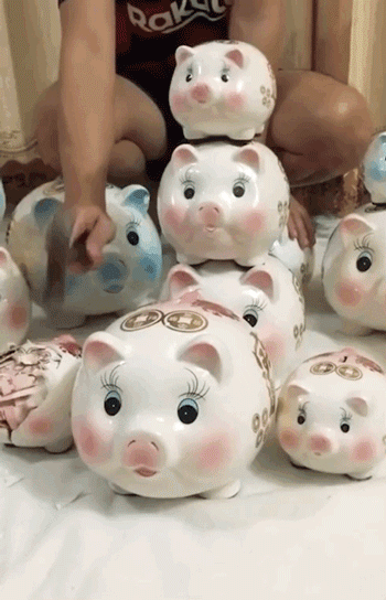 搞笑GIF图片：老婆会这招，你惊喜不