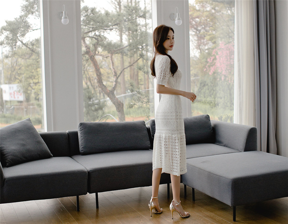 孙允珠丨盛夏漫雪清风凉爽钩花及膝裙